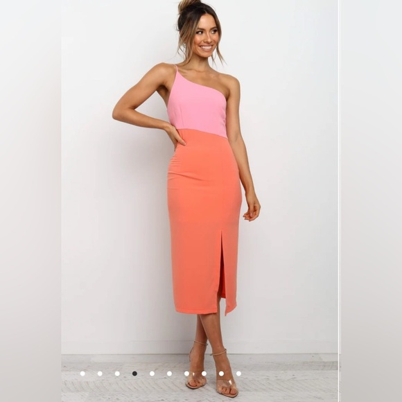 Petal & Pup Dresses & Skirts - Petal & Pup Color Block One Shoulder midi dress nwot